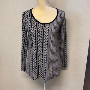 5 for $20 💋 Black and white striped LuLaRoe top